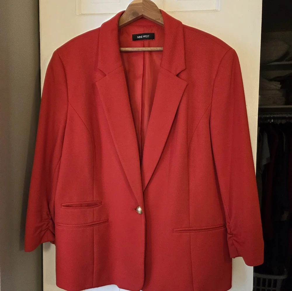 Nine West Bright Poppy Red/Orange Women's Brass Button Blazer - Picture 10 of 13